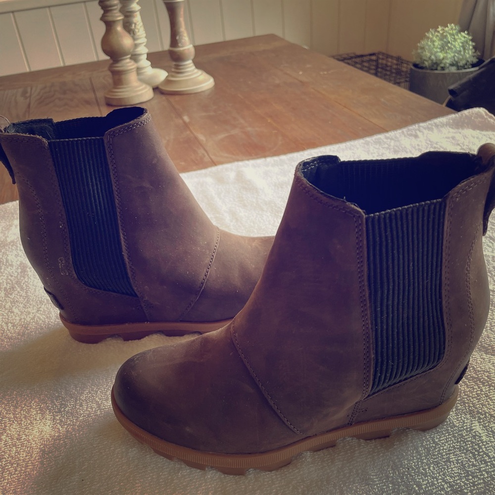 Sorel Joan of arctic wedge boots